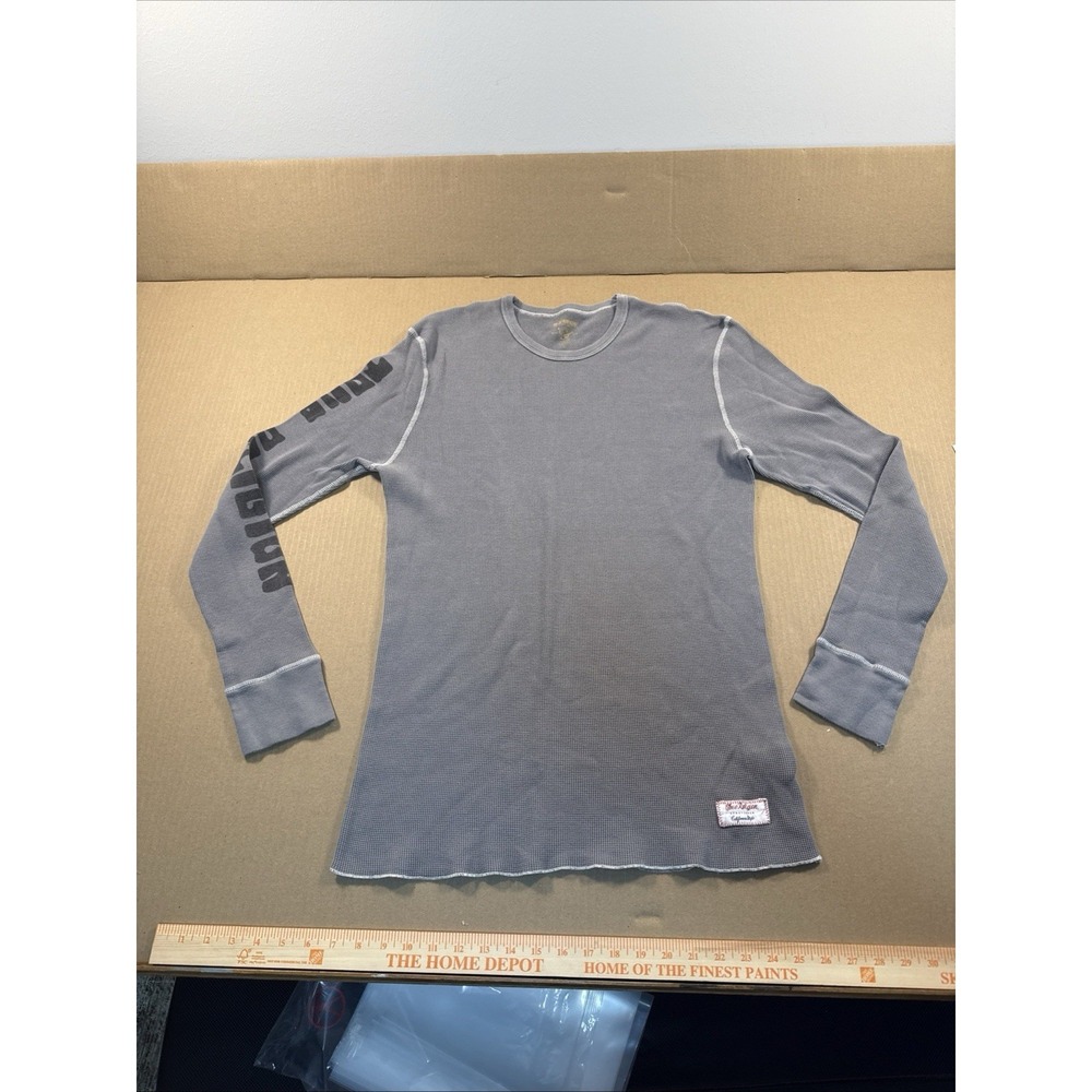 true religion thermal‎ Size XL, Gray, Logo Down Sleeve